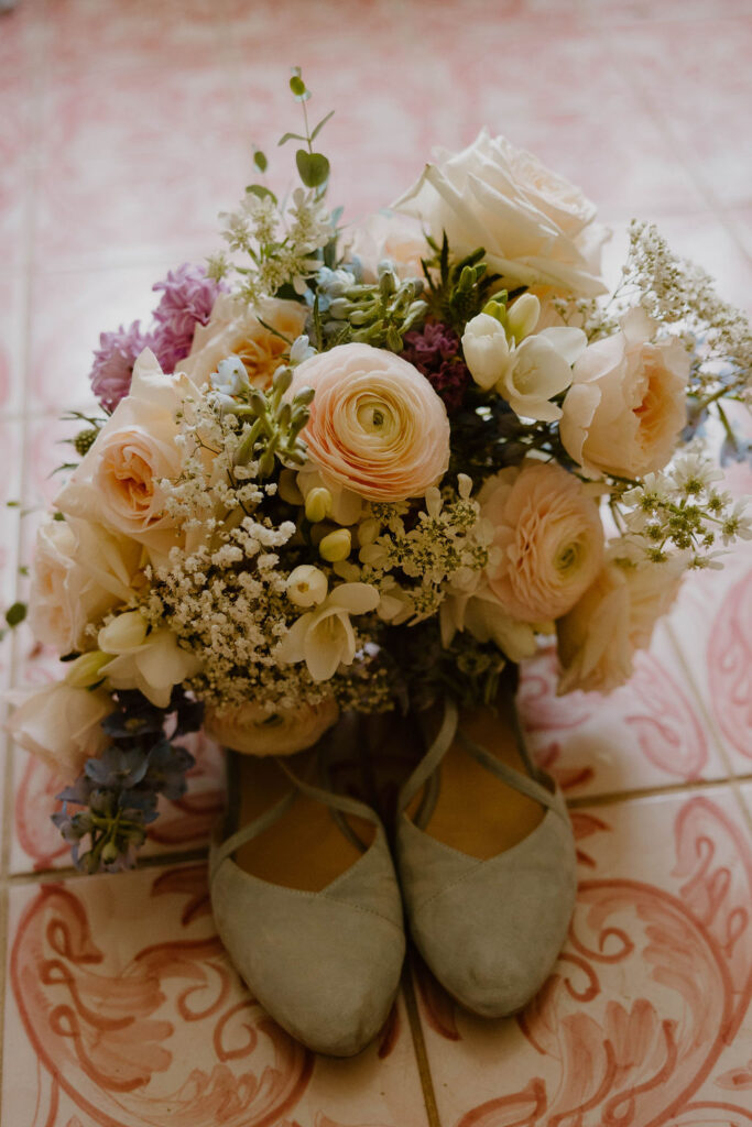 Tucson based, Arizona Micro Wedding Photographer takes garden party wedding photos details